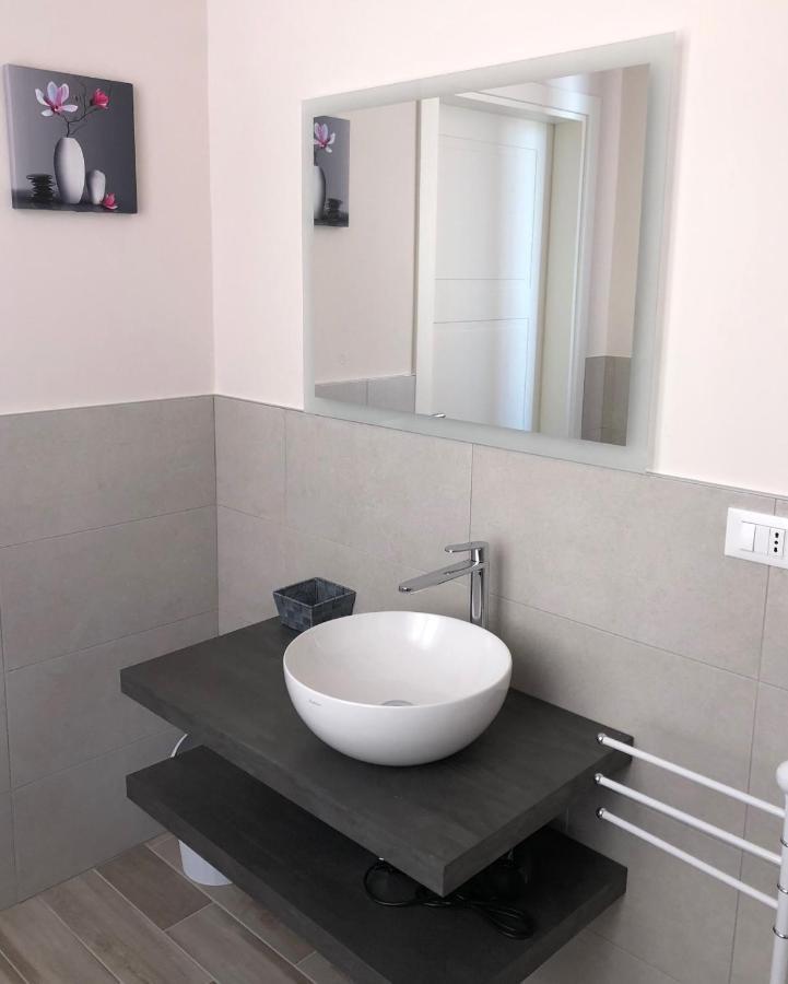 Camera Matrimoniale con Bagno Privato