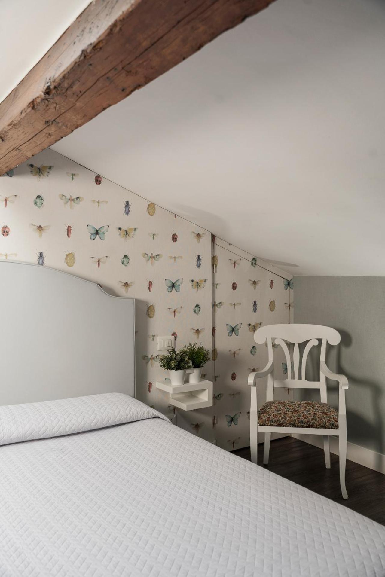 Camera Matrimoniale Mansardata