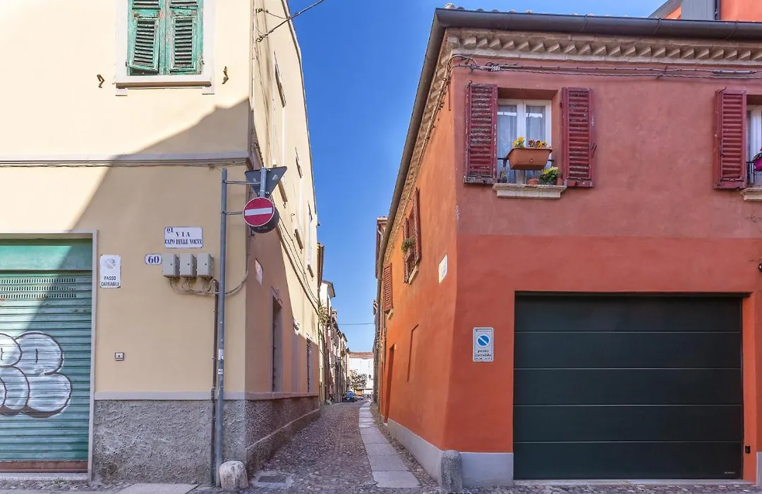Ferrara Duplex Terrace Apartment X4-1
