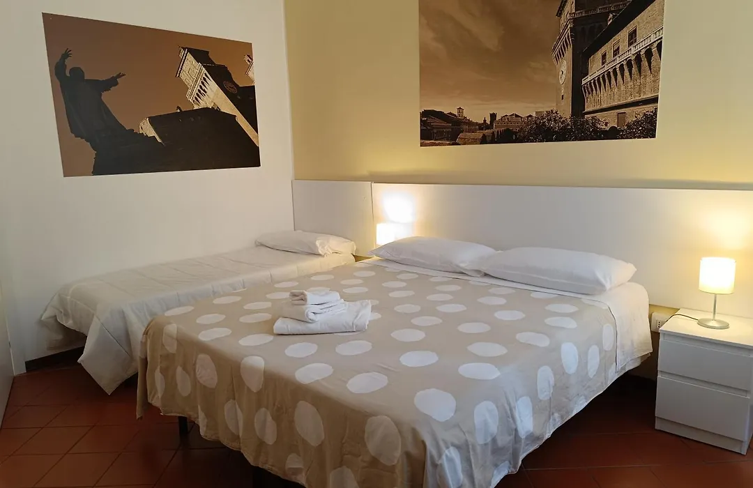 Downtown - Camere In Centro-1