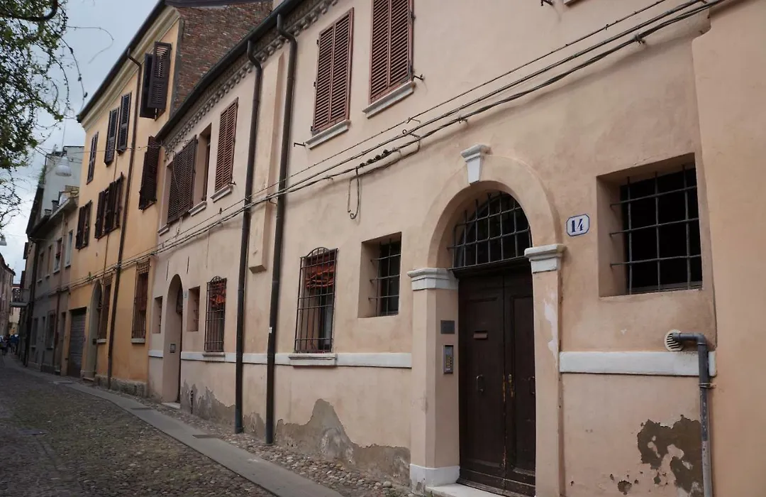 La Scarana-1