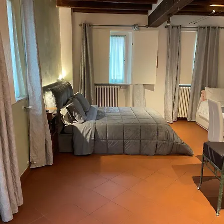 Antica Corte Hotel Residence di Charme Ferrara-3