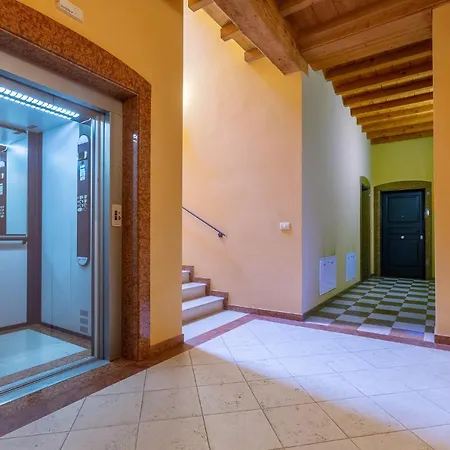 Palazzo Manfredini Exclusive&Deluxe Apartment-3