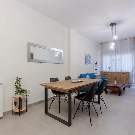 Ferrara Biscay Bay Apartment With Balconies-2