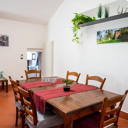 Ferrara Center - Luxury Apartment In Medieval Area With Wi-Fi-2