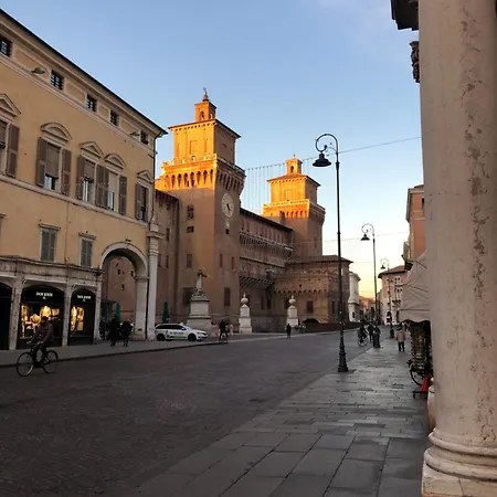PALAZZO SABBIONI Suite del Conte Elegant Suite In Old Monastery City Center-2