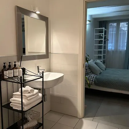 Room 28-3