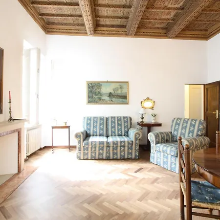 Palazzo 1500 Frescobaldi - Piano Nobile X 5 - A Casa Di Alfonso-3