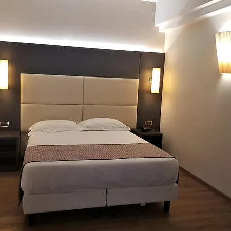 Astra Hotel-3