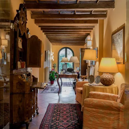 Piazza Nova Guest House-3
