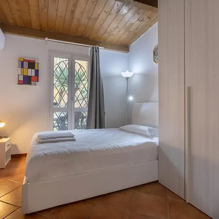 GuestHost - Duplex Apartment in pieno centro-2