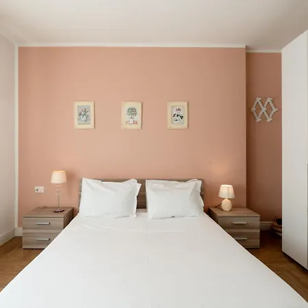 Gold Apartment-2